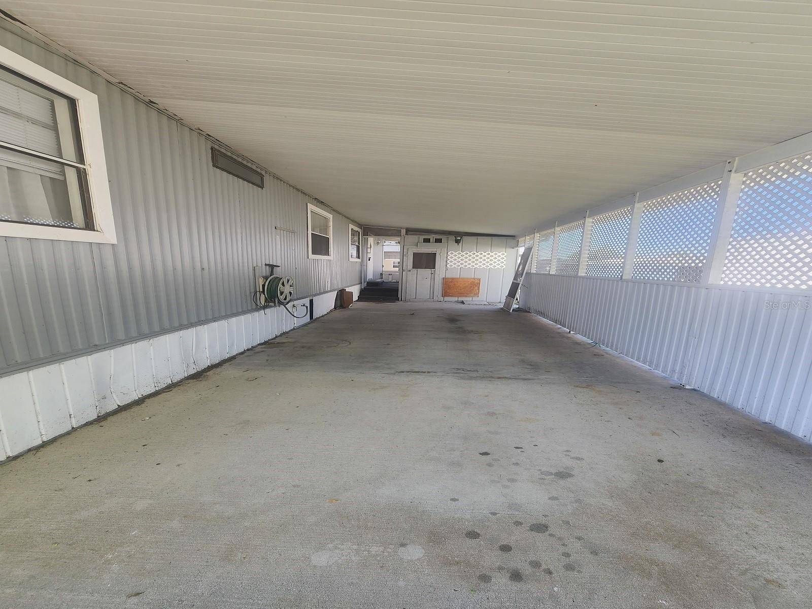 Okeechobee, FL 34974,1069 LEMON ST