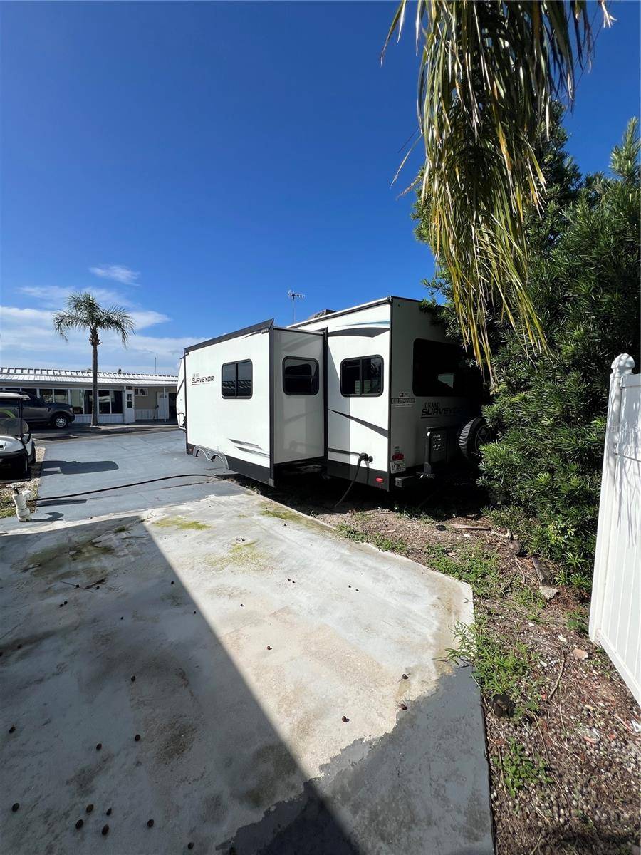 Okeechobee, FL 34974,7950 STATE ROAD 78 W #7