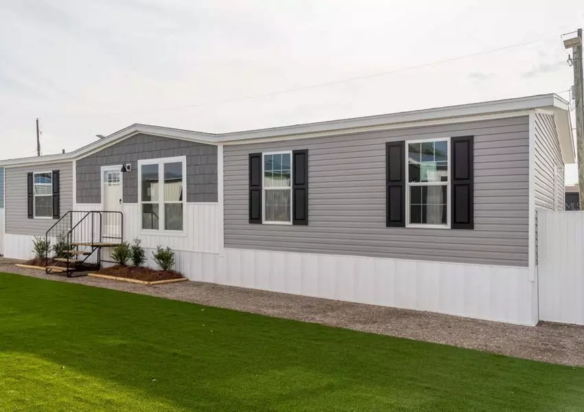 21067 NW 278TH ST, Okeechobee, FL 34972