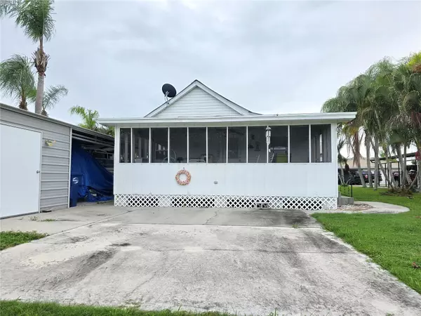 Okeechobee, FL 34974,1149 6TH ST