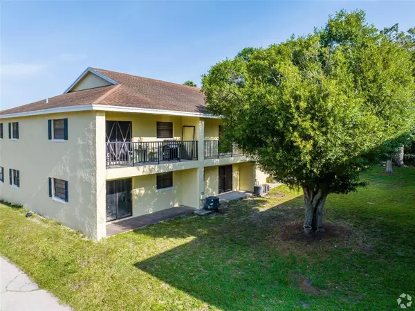 Okeechobee, FL 34974,1803 S PARROTT AVE #B106