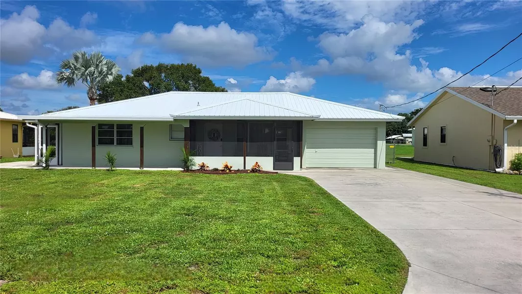 1114 LISA LN, Okeechobee, FL 34974