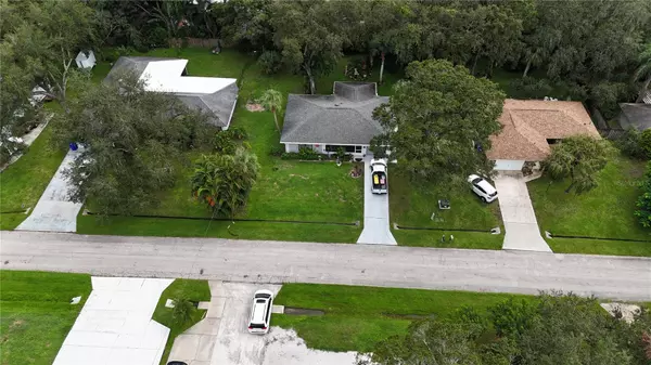 Sebastian, FL 32958,932 STARFLOWER AVE