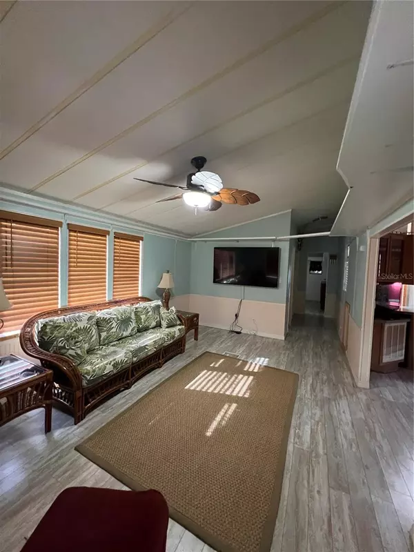 Okeechobee, FL 34974,5367 SE 66TH AVE