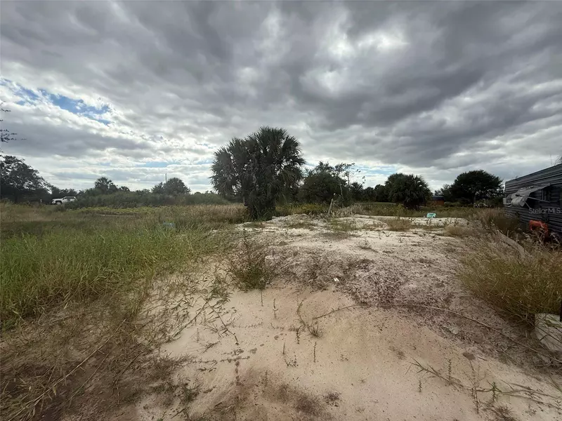 18677 NW 270TH ST, Okeechobee, FL 34972