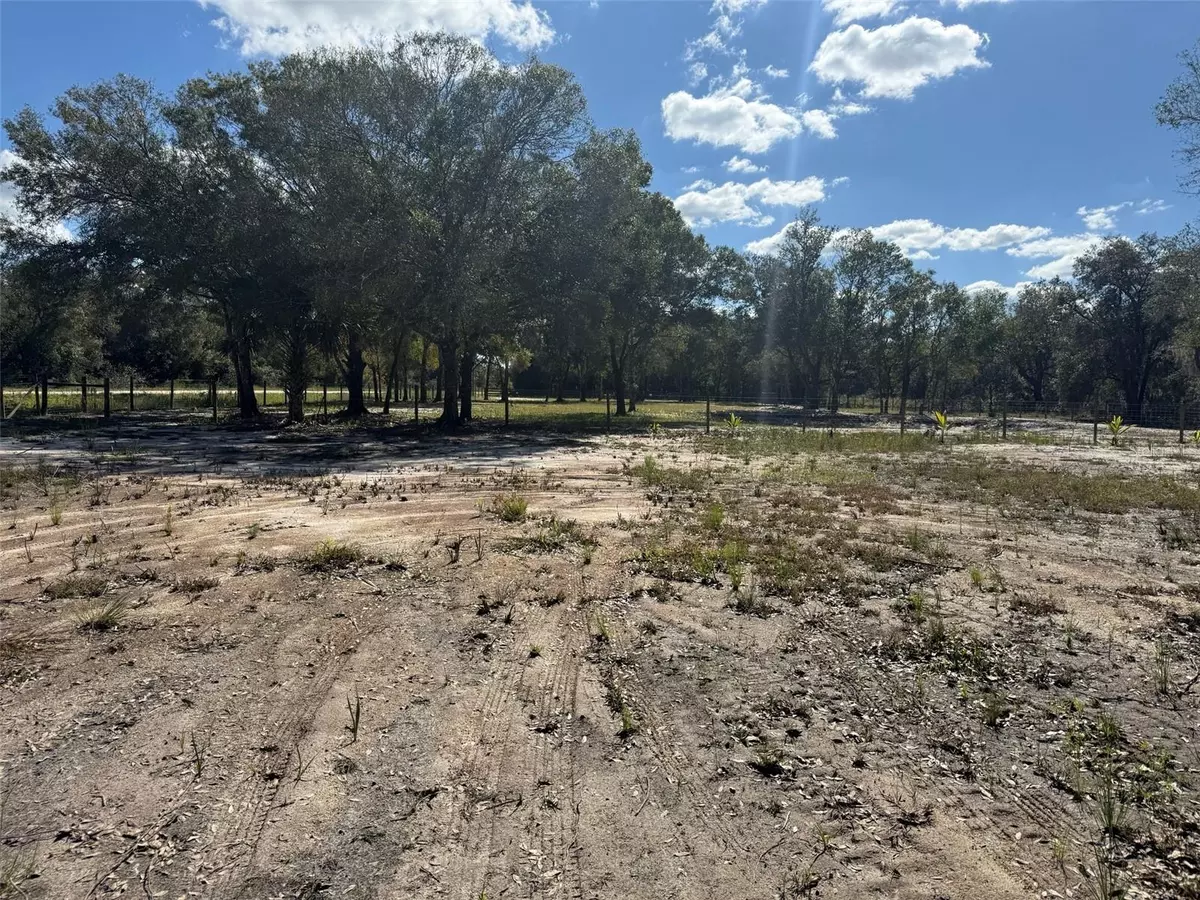 Okeechobee, FL 34972,17618 NW 286TH ST