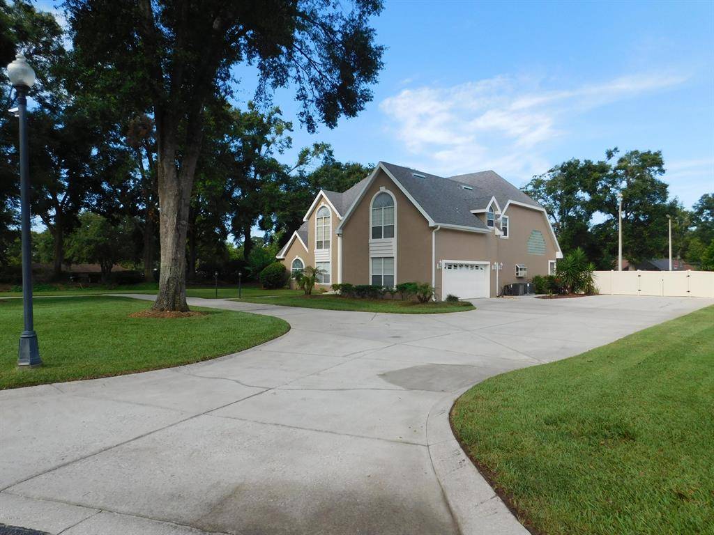 24 NE 56th TER, Ocala, FL 34470