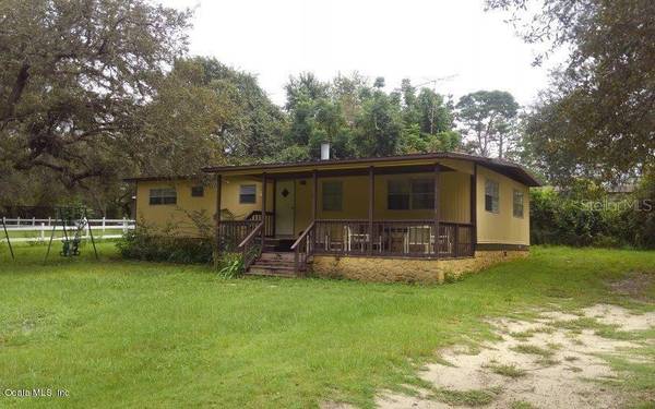 9151 SE 196th TER, Ocklawaha, FL 32179