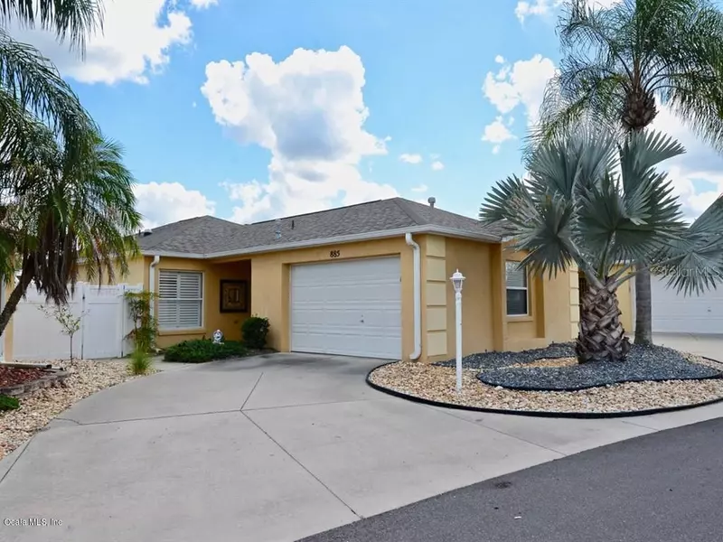 885 Winchester CT, The Villages, FL 32162