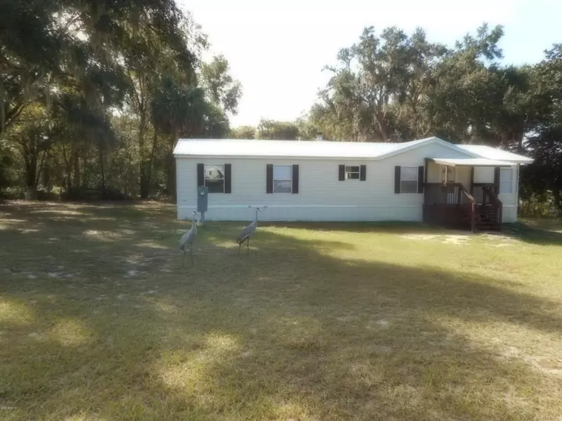 18346 SE 90th Lane LN, Ocklawaha, FL 32179