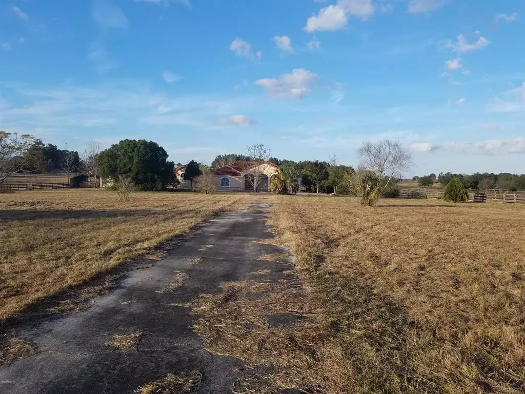 Anthony, FL 32617,1181 NE 105th LN