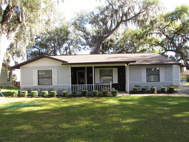 10060 SE 106th LN, Belleview, FL 34420