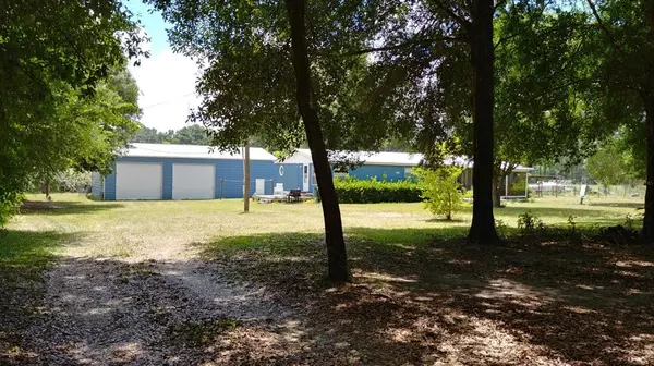 16645 NE Jacksonville RD, Citra, FL 32113