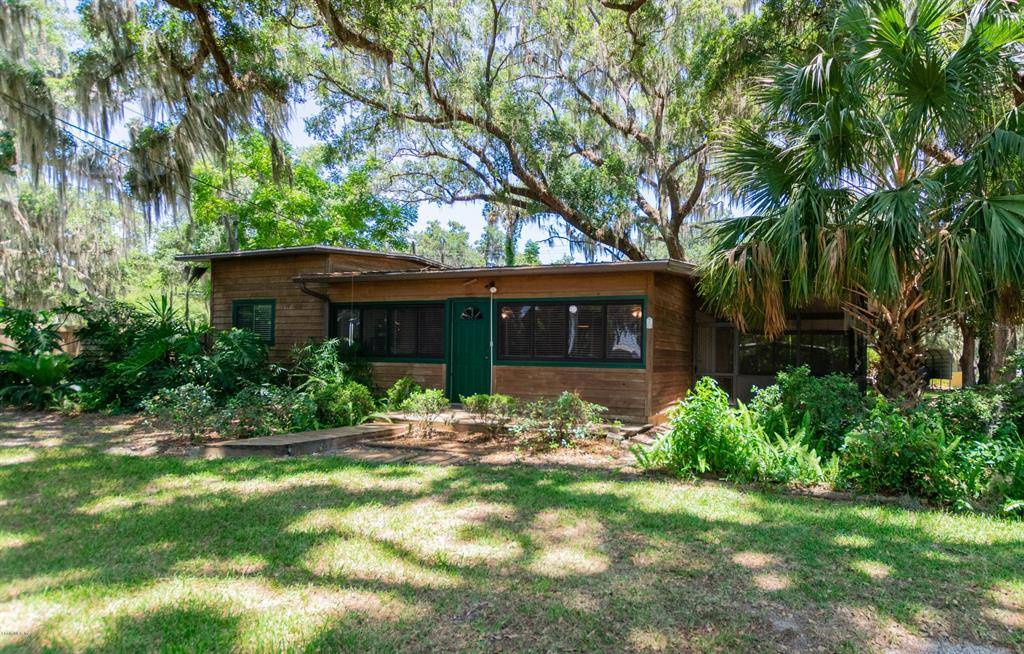 Ocklawaha, FL 32179,13122 E Hwy 25 #14