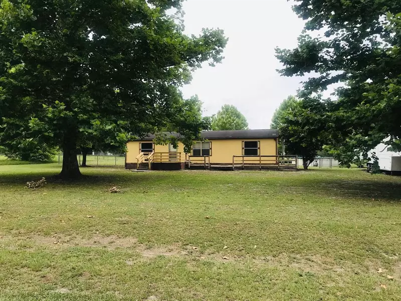 8902 SW 135th PL, Archer, FL 32618