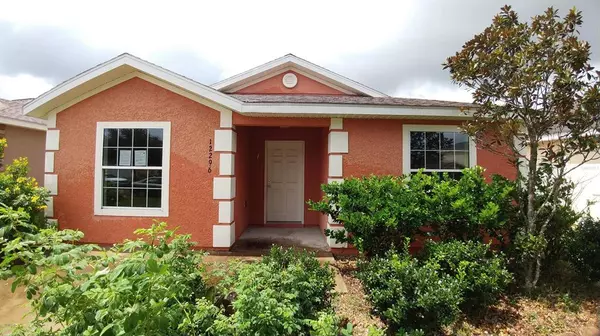 12296 NE 48th LOOP, Oxford, FL 34484