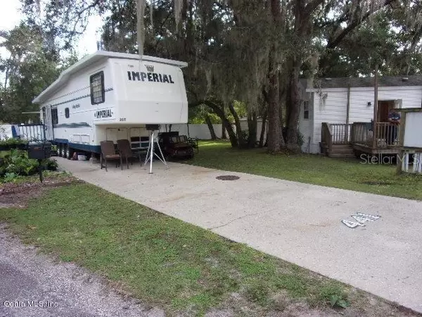 Salt Springs, FL 32134,25350 NE 139 LOOP