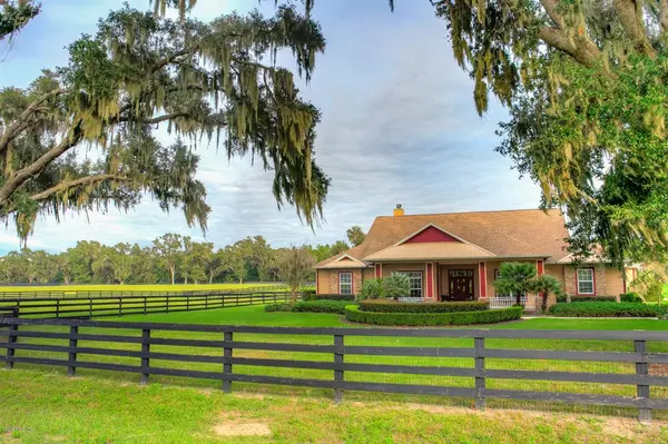 5391 NW 153rd CT, Morriston, FL 32668
