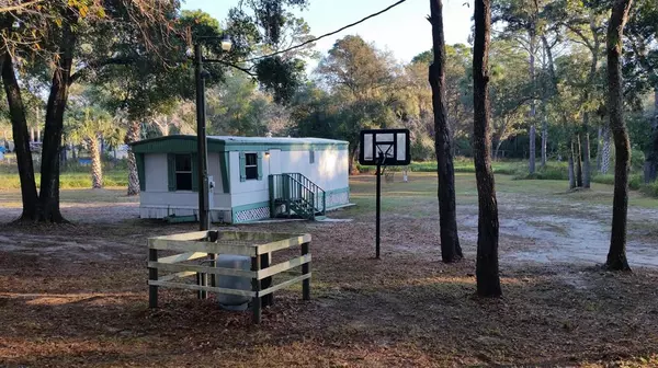 12801 NE 1st Street RD, Silver Springs, FL 34488