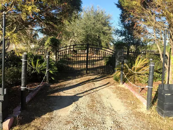 13451 SE 80th ST, Morriston, FL 32668