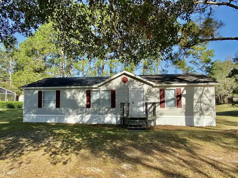 18749 SE 55TH PL, Ocklawaha, FL 32179