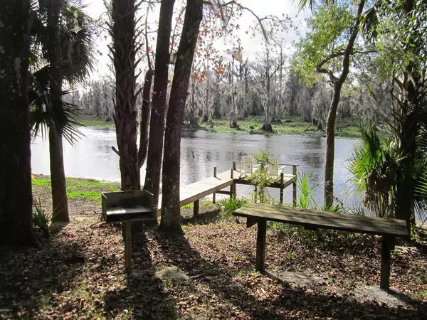 14470 NE 213th PL, Fort Mccoy, FL 32134