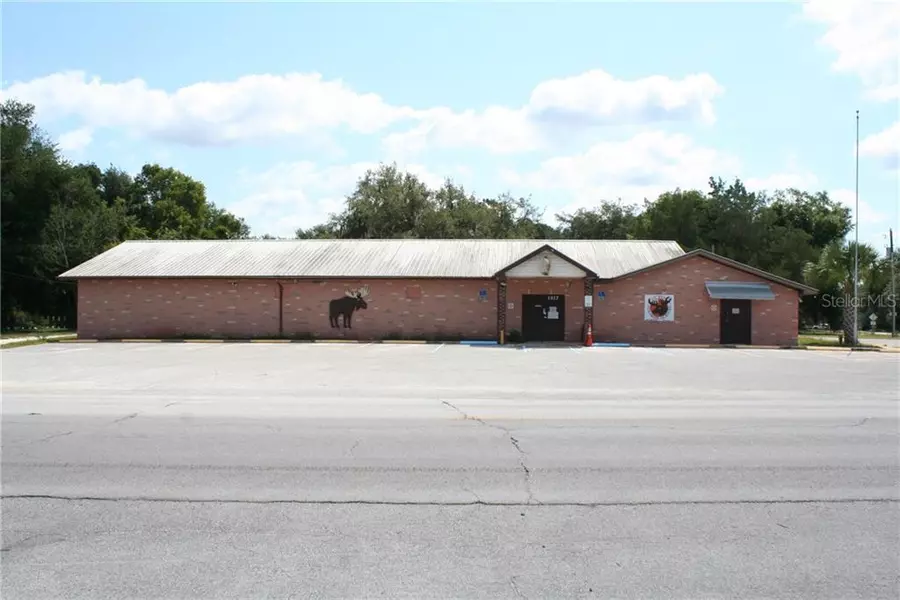 1317 N C 470, Lake Panasoffkee, FL 33538