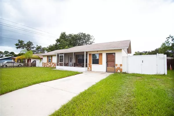 230 REDBUD LN, Palatka, FL 32177
