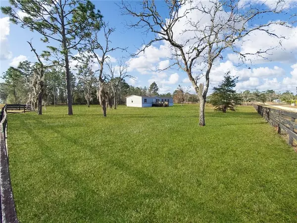 Morriston, FL 32668,2850 SE 133RD CT