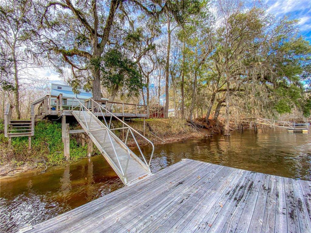 296 NE 880TH ST,  Old Town,  FL 32680