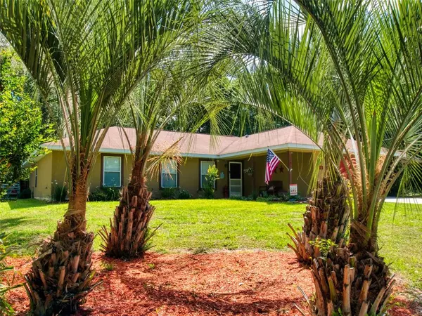 5845 SE 168TH CT, Ocklawaha, FL 32179
