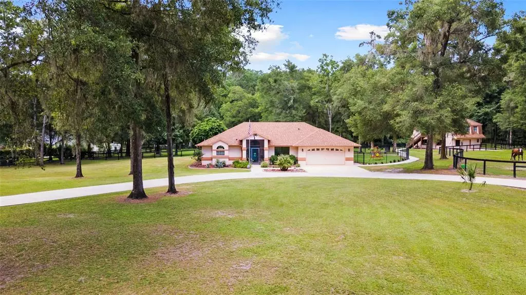 33 WINTERGREEN WAY, Ocala, FL 34482