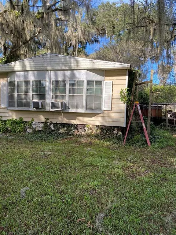 2369 NW 34TH PL, Lake Panasoffkee, FL 33538