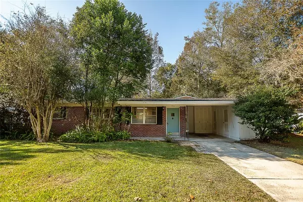 1902 NW 39TH DR, Gainesville, FL 32605