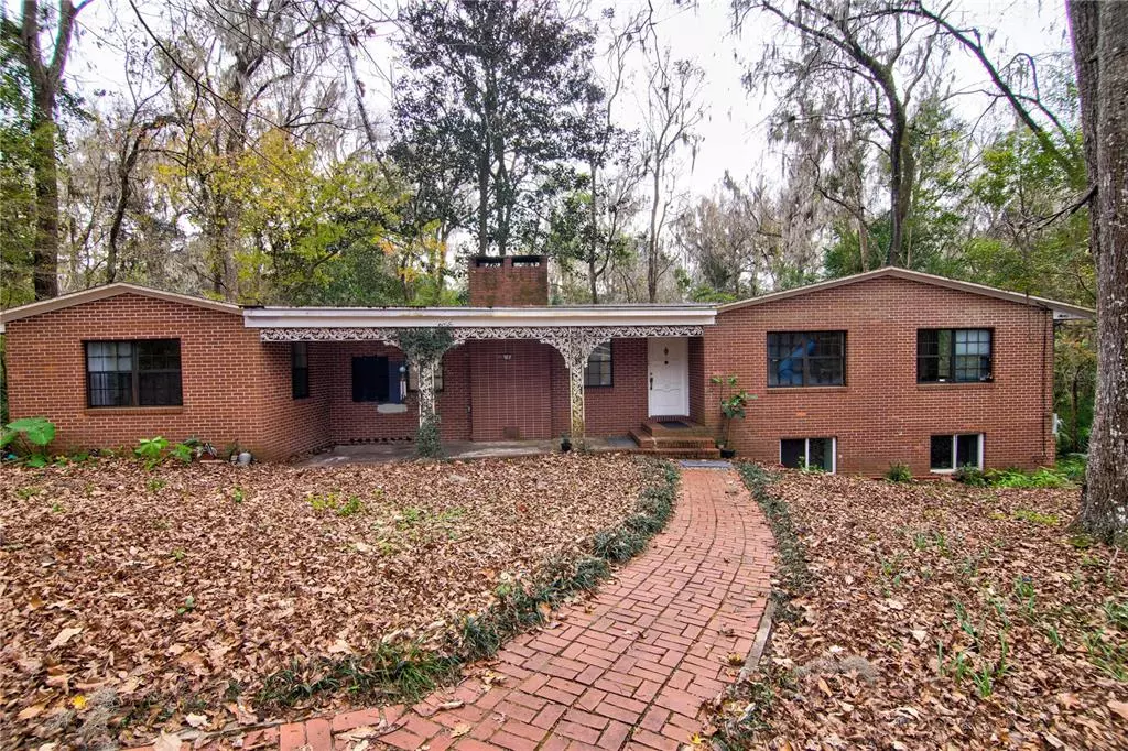 Gainesville, FL 32605,1633 NW 10TH AVE