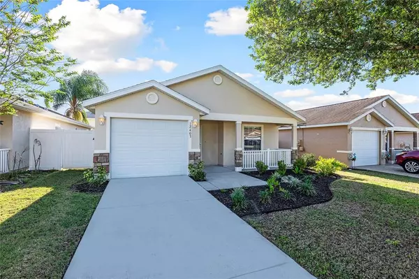 12403 NE 51ST DR, Oxford, FL 34484