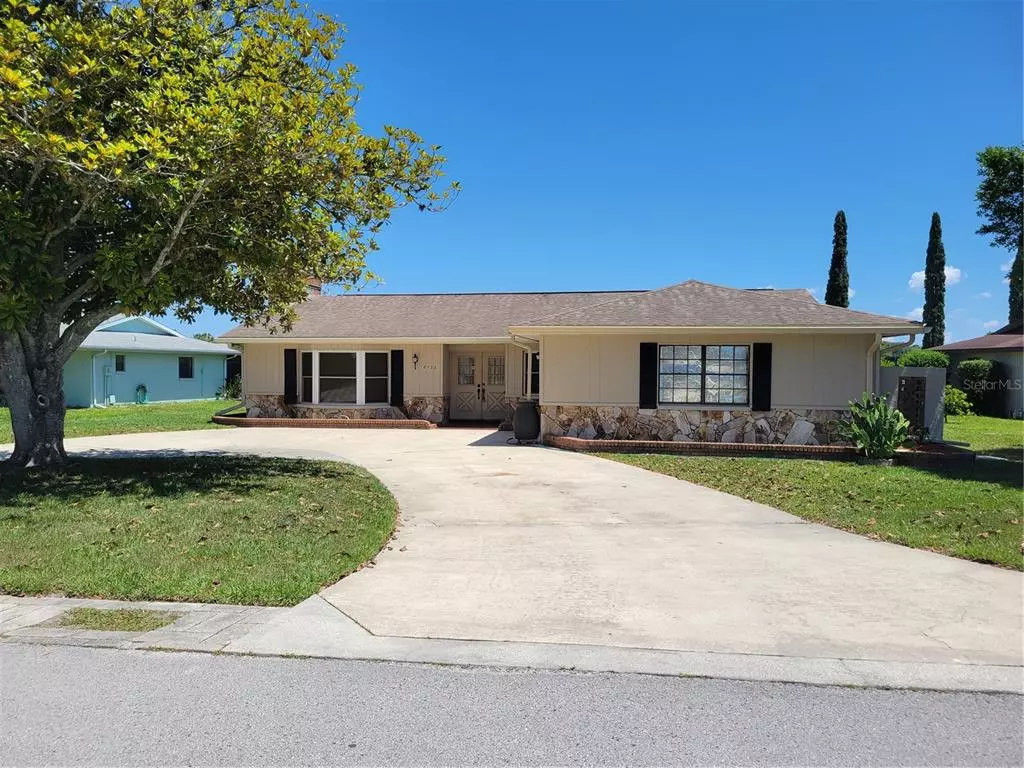 Weeki Wachee, FL 34613,8723 HEATHER BLVD