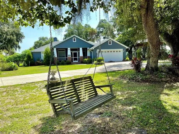 1111 COUNTRY OAKS LN, Lakeland, FL 33810