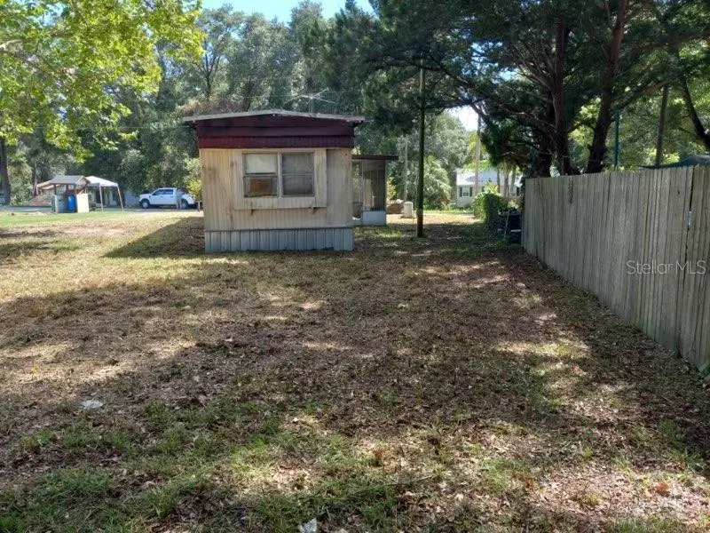 5830 SE 164TH AVE, Ocklawaha, FL 32179