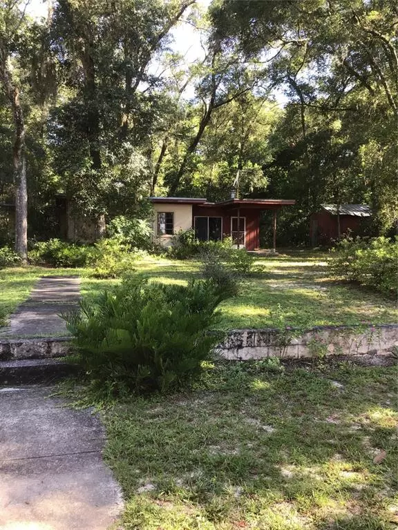 Interlachen, FL 32148,124 CAMP JOY RD