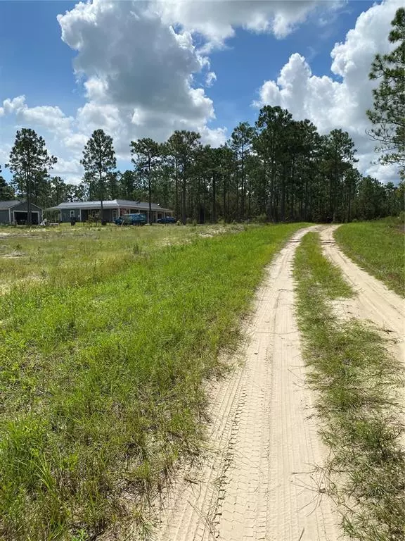 Ocala, FL 34481,127 AVENUE RD SW