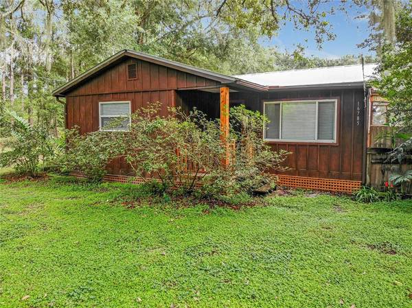 16785 SE 95TH STREET RD, Ocklawaha, FL 32179