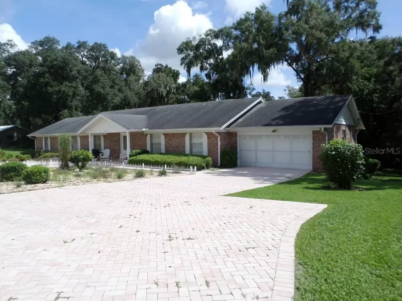 11731 CAMP DR, Dunnellon, FL 34432