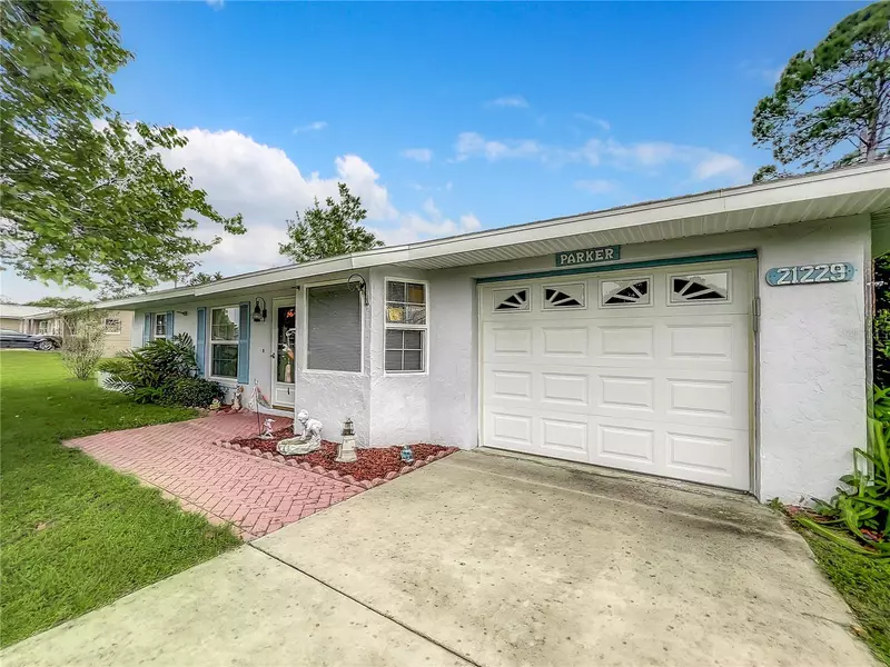 21229 SW HONEYSUCKLE ST, Dunnellon, FL 34431