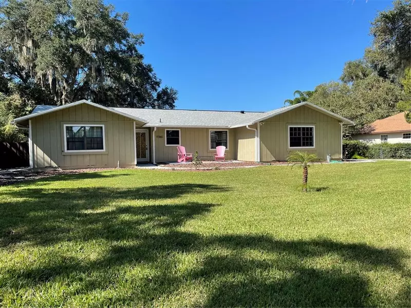 11560 CAMP DR, Dunnellon, FL 34432