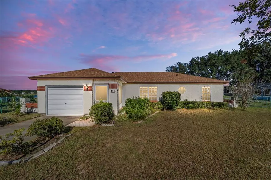 313 OAK LANE PASS, Ocala, FL 34472