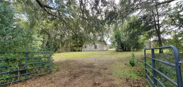 2330 SE 150TH ST, Summerfield, FL 34491