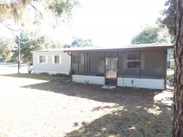 Anthony, FL 32617,9939 NE 27TH TER