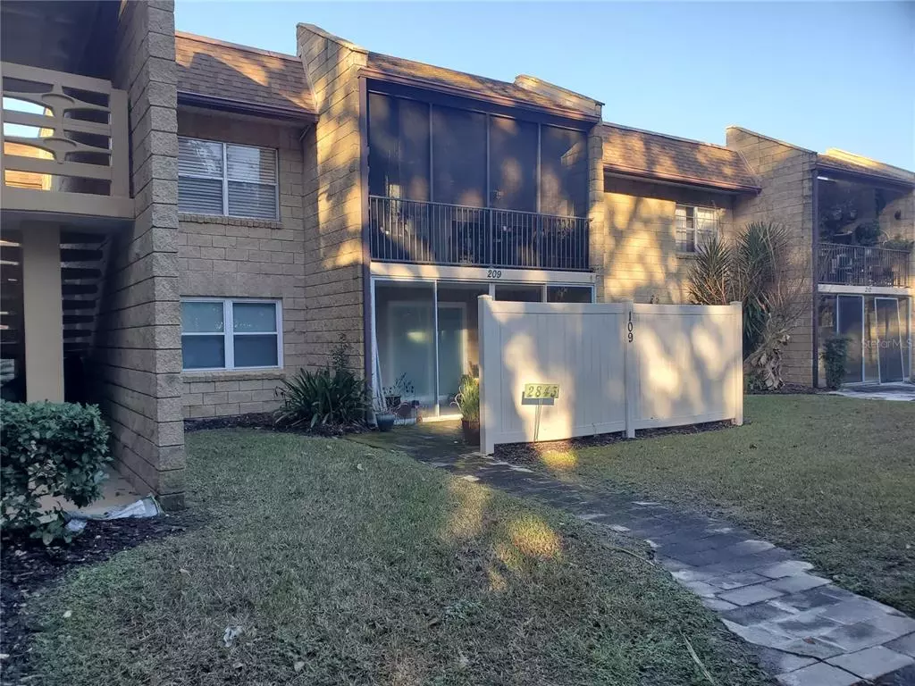 Ocala, FL 34470,2843 NE 3RD ST #109