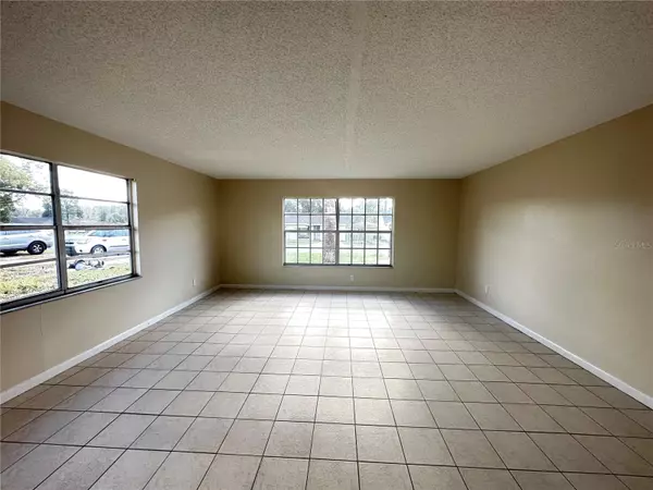 Ocala, FL 34472,24 SPRING LOOP CIR